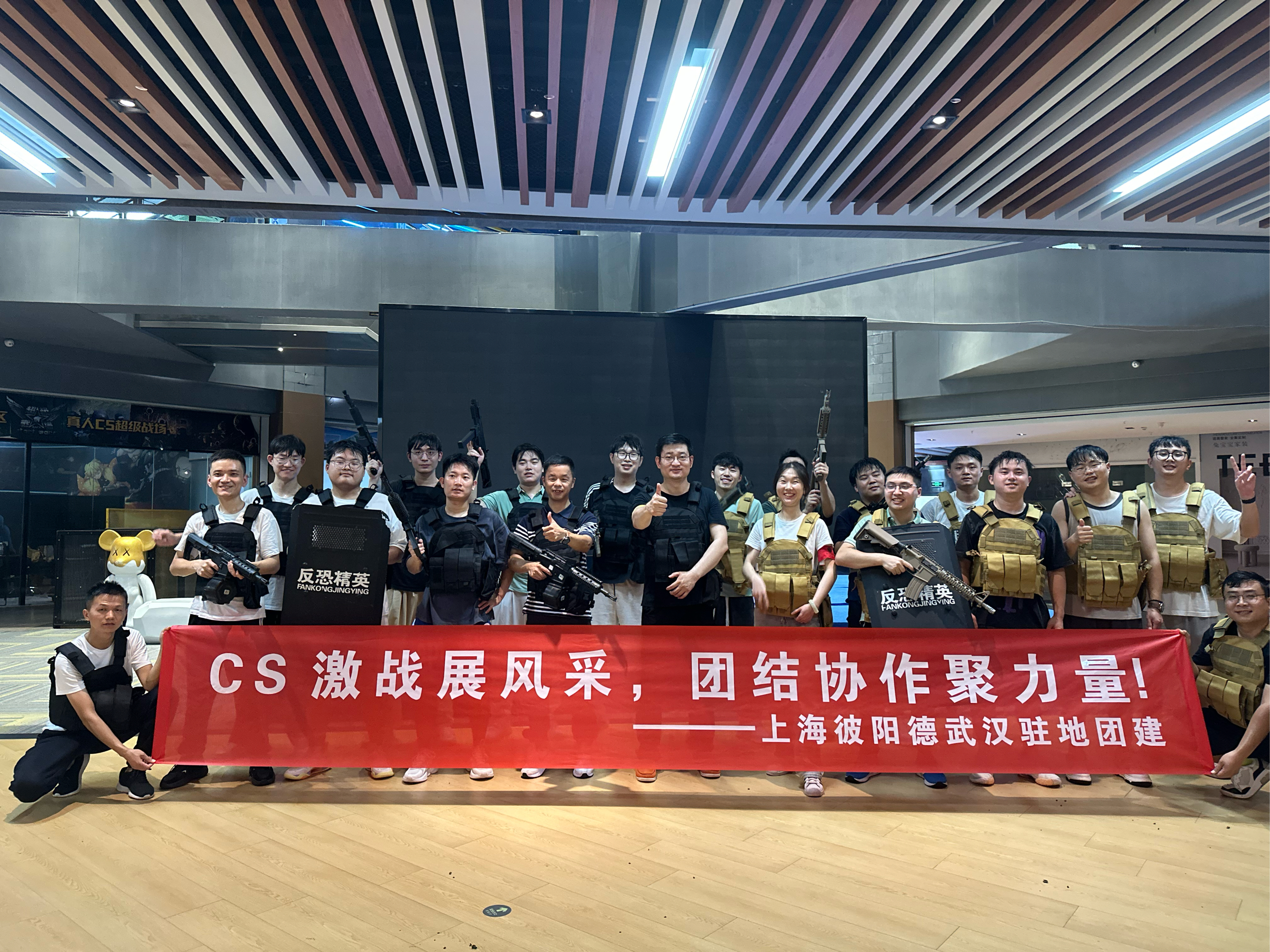 国际赛事中的团队配合和默契令人称道