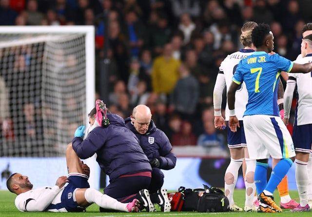 曼城大胜南安普顿,稳居英超榜首位置的简单介绍 曼城大胜南安普顿,稳居英超榜首位置的简单介绍