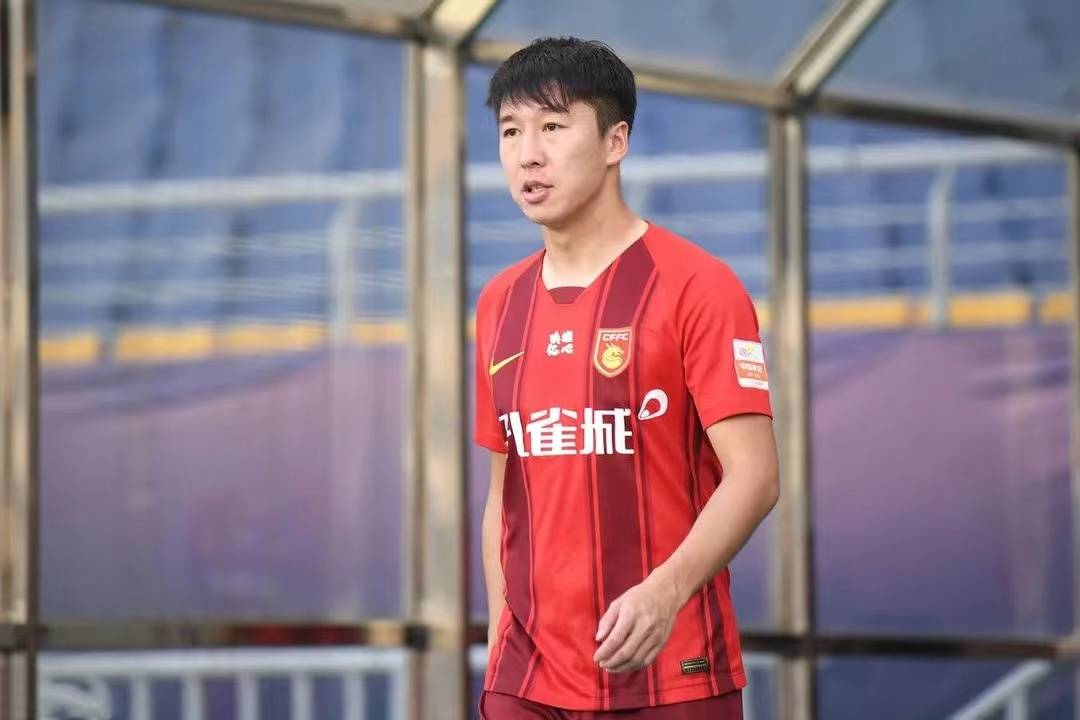 华夏幸福大刀阔斧征战，全队士气高昂的简单介绍