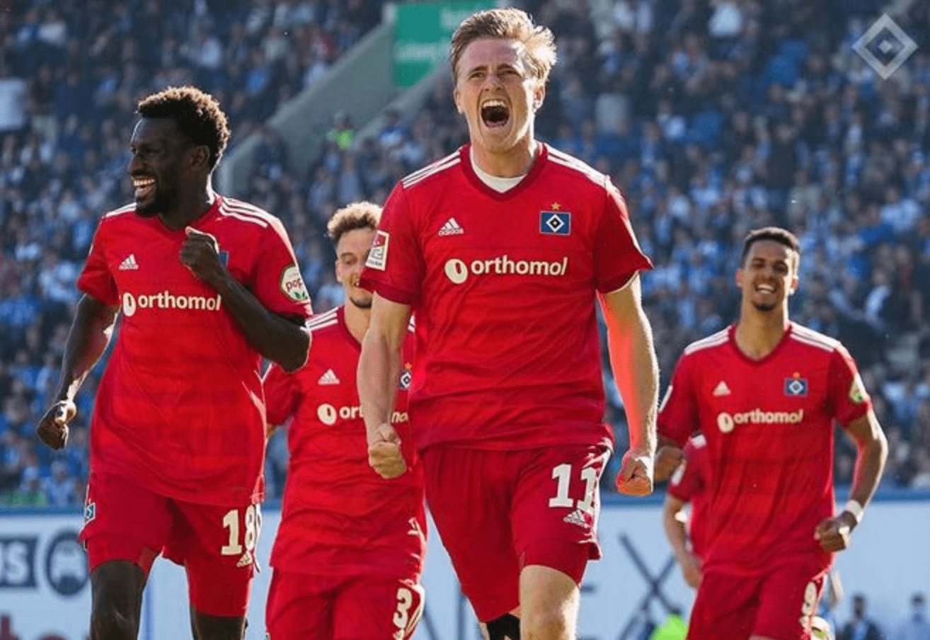 关于汉堡队连续热胜,领先积分榜排名的信息 关于汉堡队连续热胜,领先积分榜排名的信息